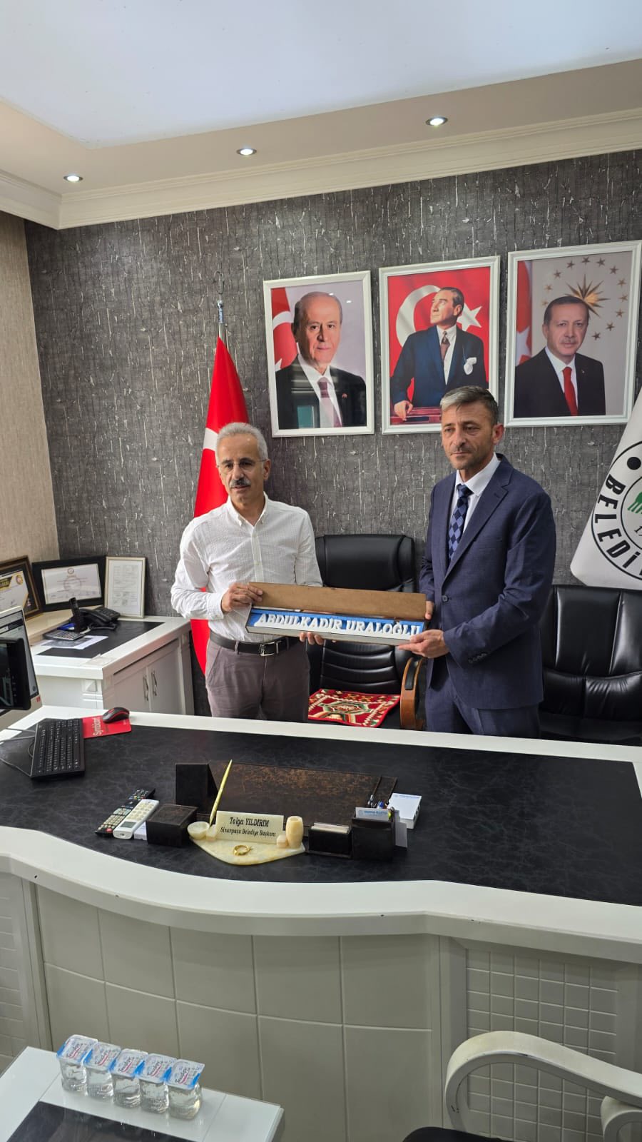 Ulaştırma ve Altyapı Bakanı Uraloğlu’ndan Sinanpaşa’ya Ziyaret